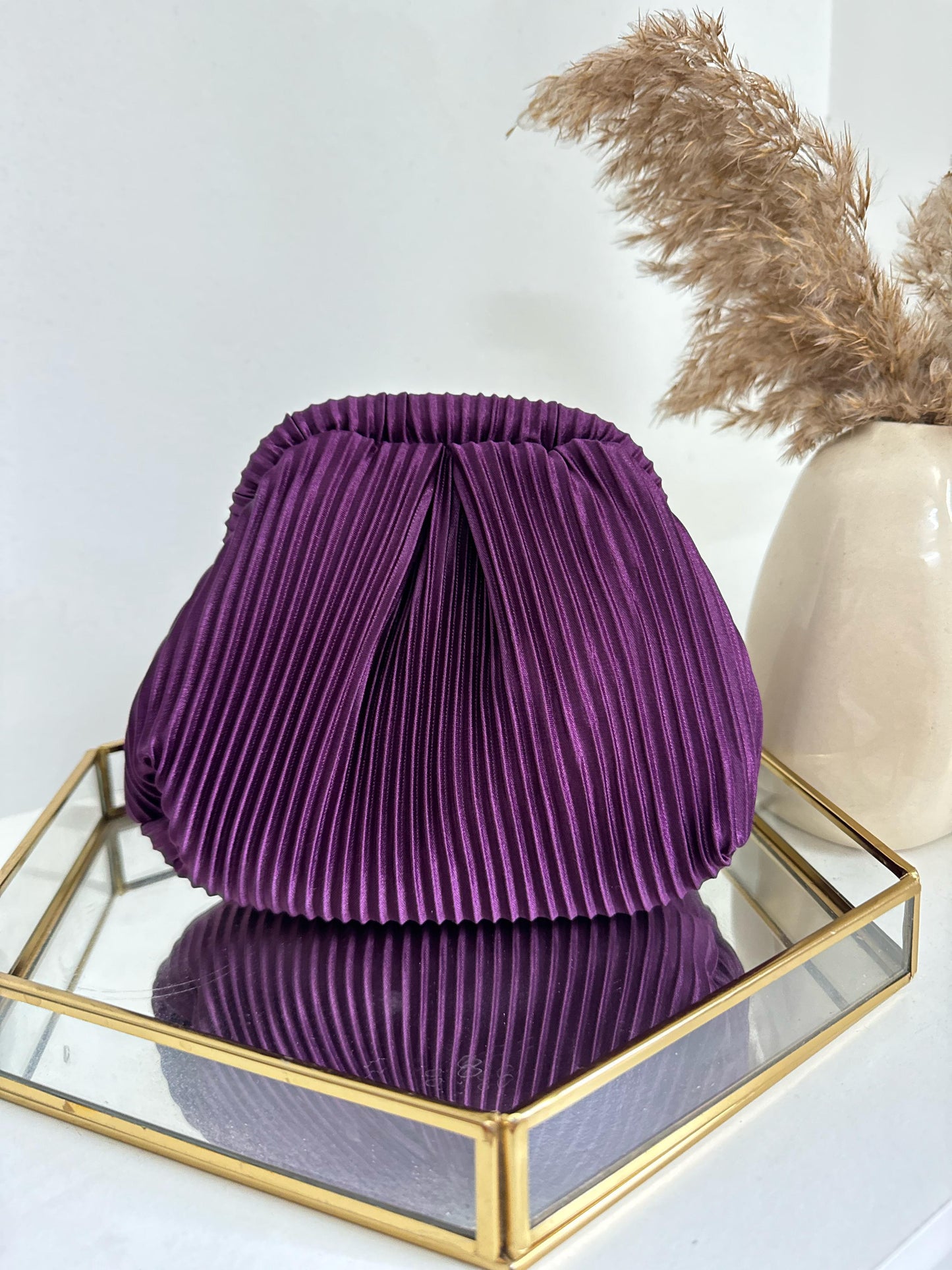 METALLIC PLEATED BAUTA BAG - PLUM