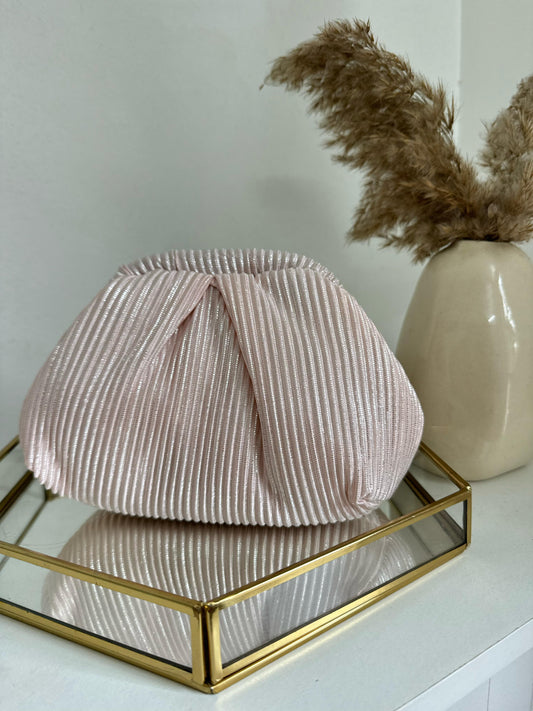 METALLIC PLEATED BAUTA BAG -