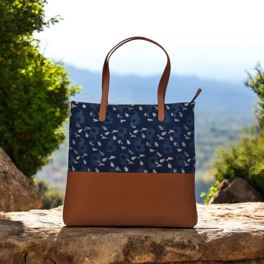 Indigo Tote bags